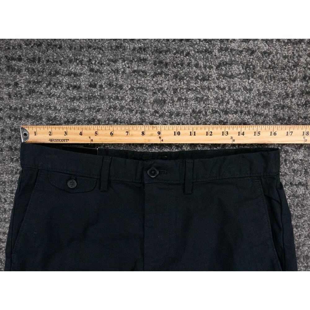 Banana Republic Shorts Mens 31 Actual 32 Black Slim Lived In Chino Stretch NWT